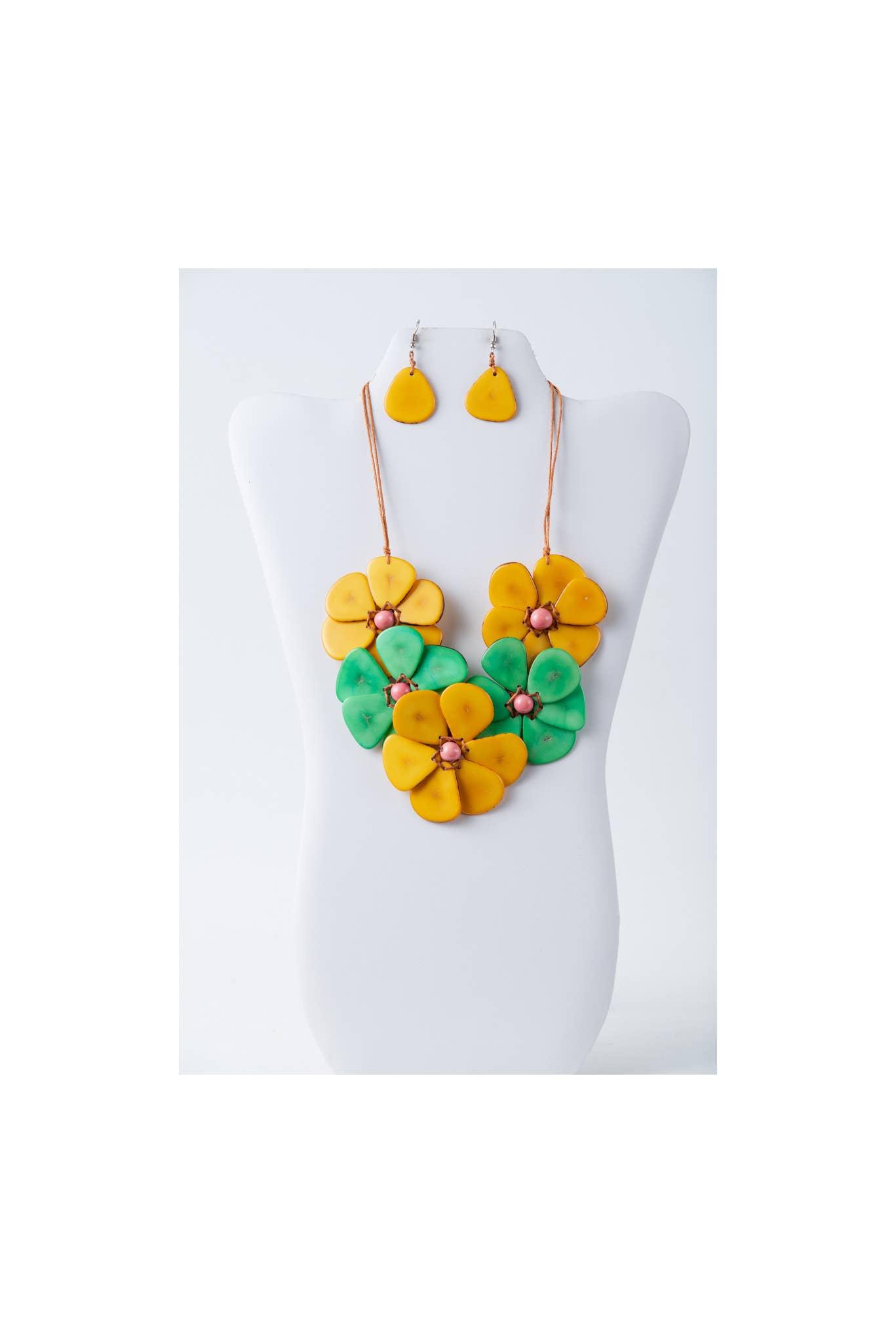 TaguArtsy - Vente Parures de bijoux - Ensemble de colliers Tagua bio Becca Flower24