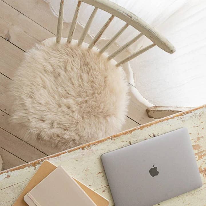 The Small Home - Wholesale Chair Cushion - Luxury Sheepskin Seat Pad – Pure Ivory