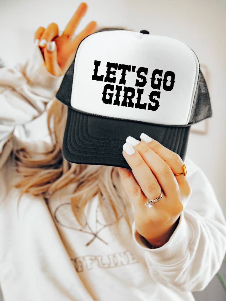 CASQUETTE TRUCKER Let's Go BLKWHT pour filles pour la vente par Keep it Gypsy