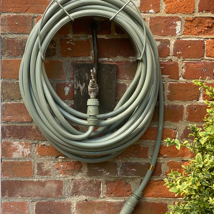 Eukalyptus Schlauchhalter aus Eukalyptusblättern für den Großhandel auf Faire1