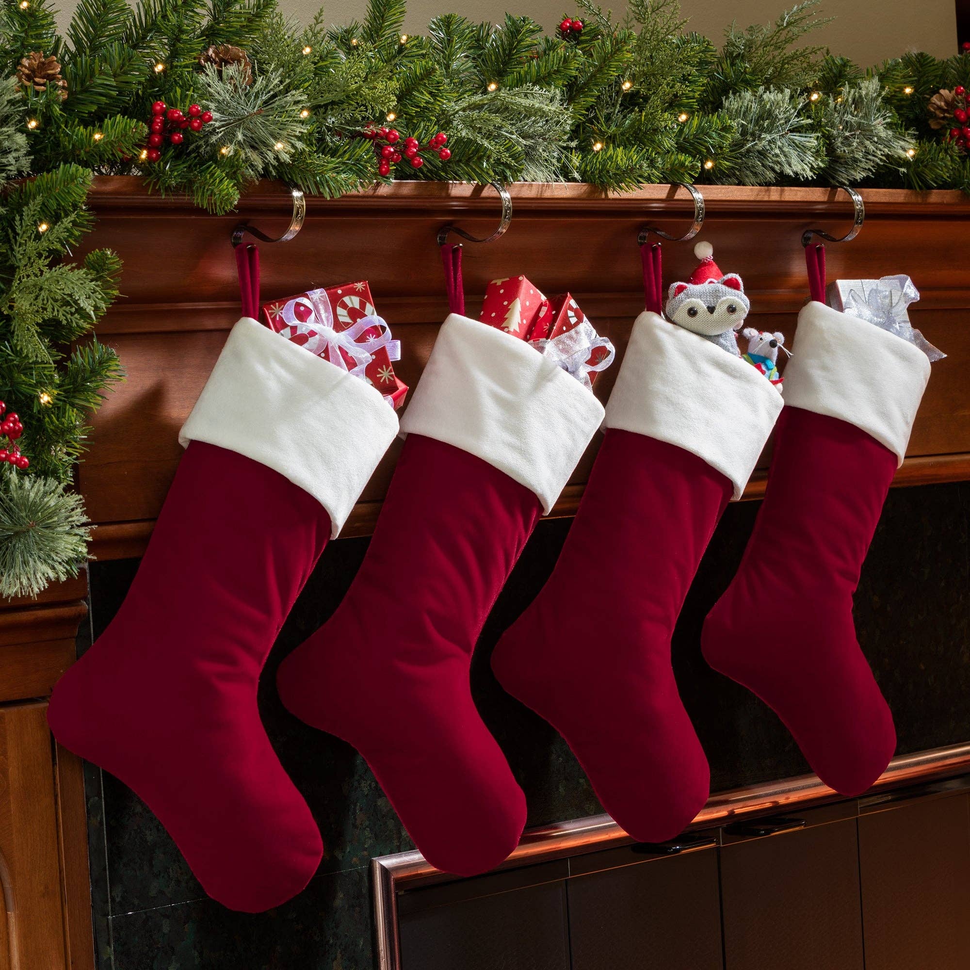 Haute Decor - Wholesale Holiday Stocking - Hangright® Deluxe Christmas Stocking3