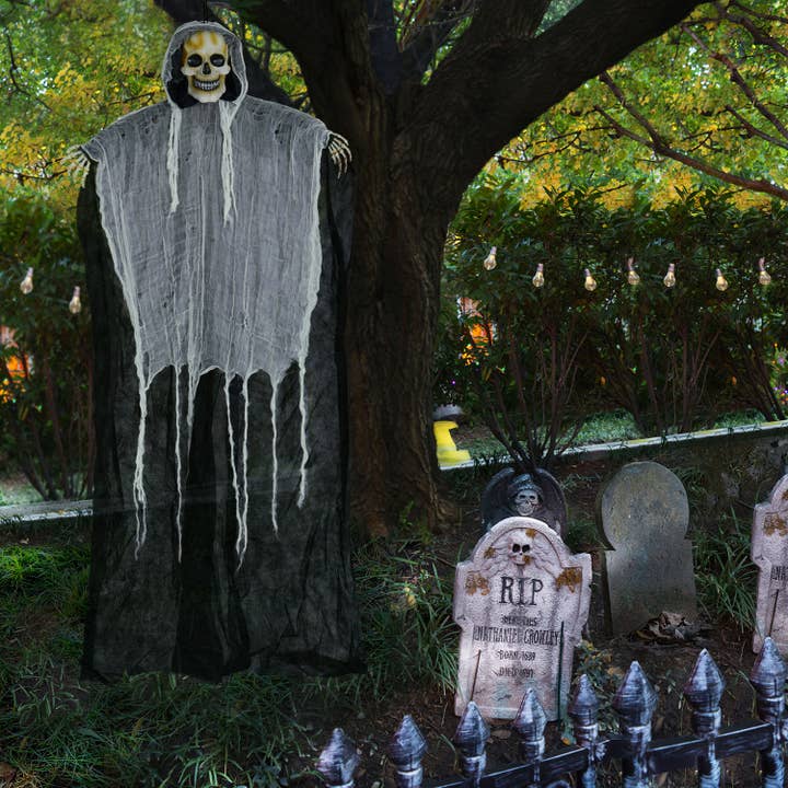 Fun Little Toys – wholesale Outdoor ornament/decor – 70” Halloween Hanging Ghost Outdoor Decoration6