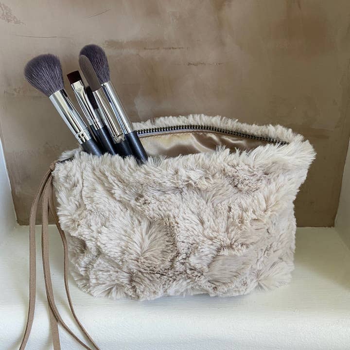 Keikico - Wholesale Makeup/Cosmetic Bag - Luxe Accessory Bag4