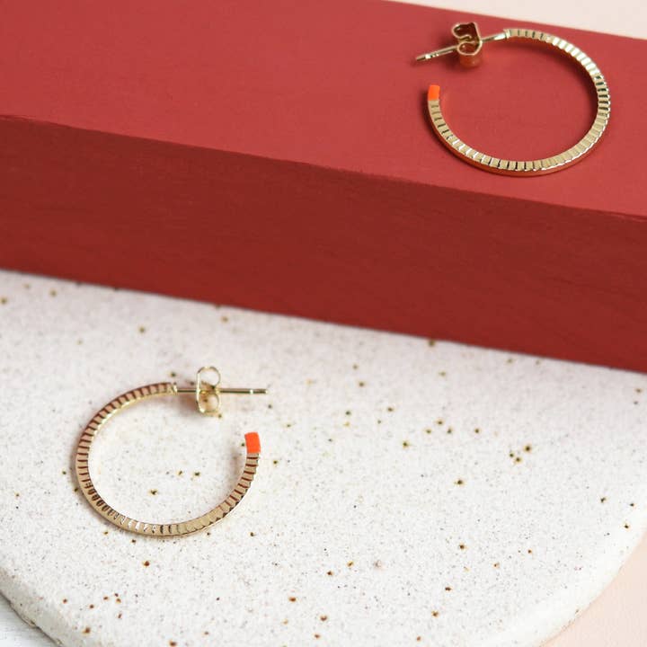 Tadao hoop earrings and other Purchase Wholesale vendita elastico. Free Returns & Net 60 Terms on Faire trending on Faire.