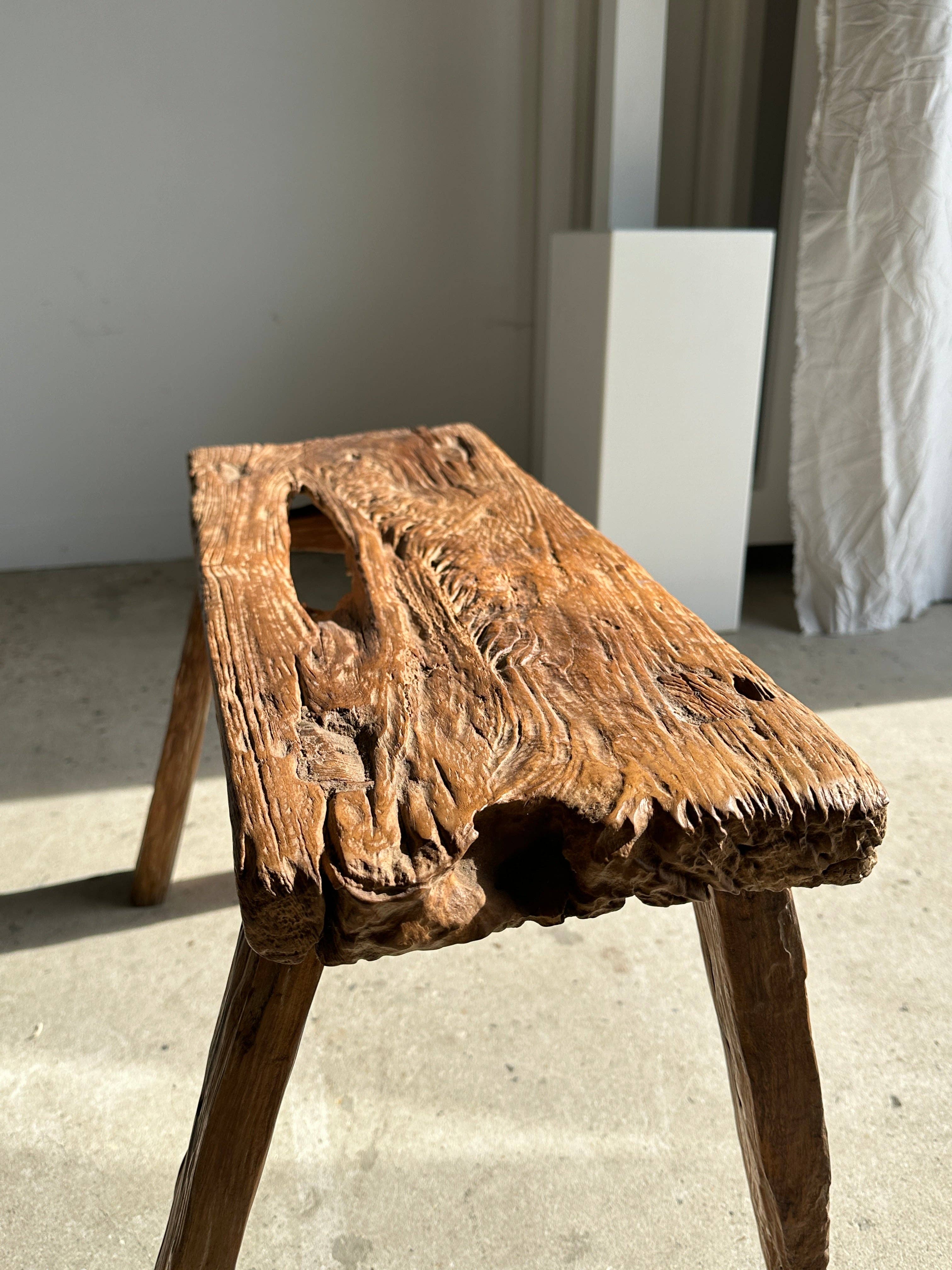 Office Objets - Wholesale Bench - Small organic bench in upcycled Asian teak quadripod openwork seat - Matahari32