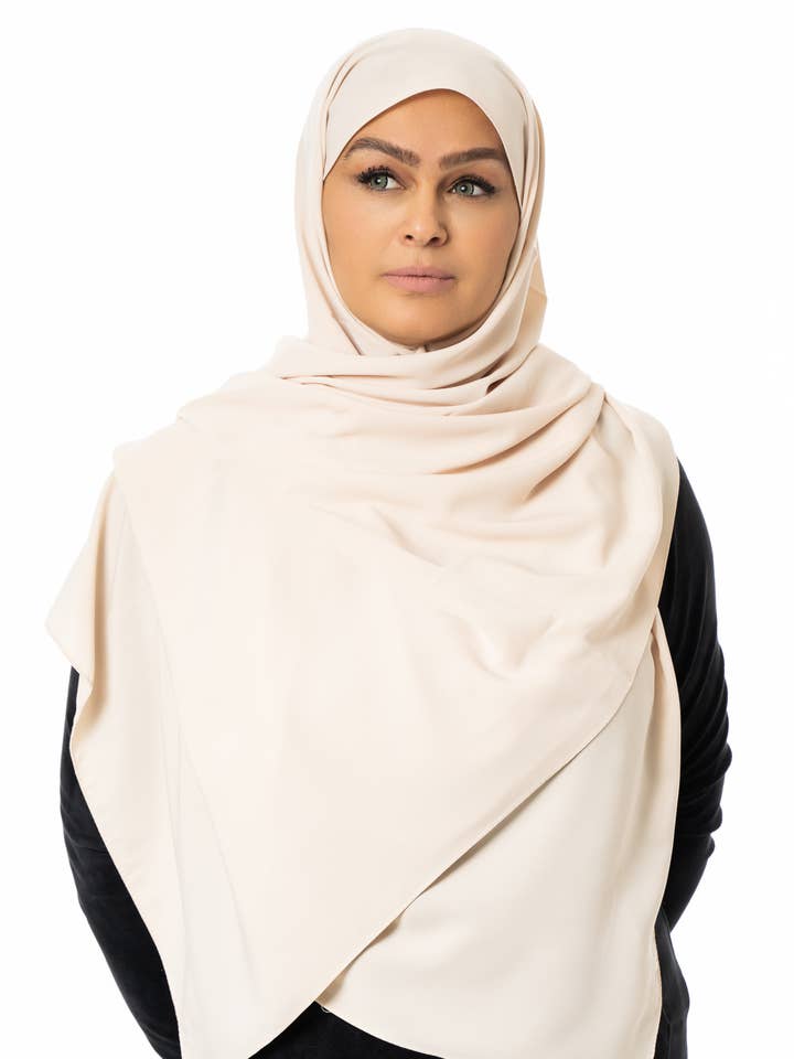 Hijab Medina Silk ME 023 elfenben for engroshandel hos Sultana.R