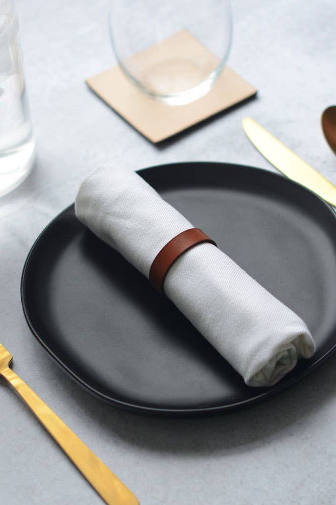 Stitch & Shutter – wholesale Napkin ring – Leather Napkin Rings (Set of 4)3