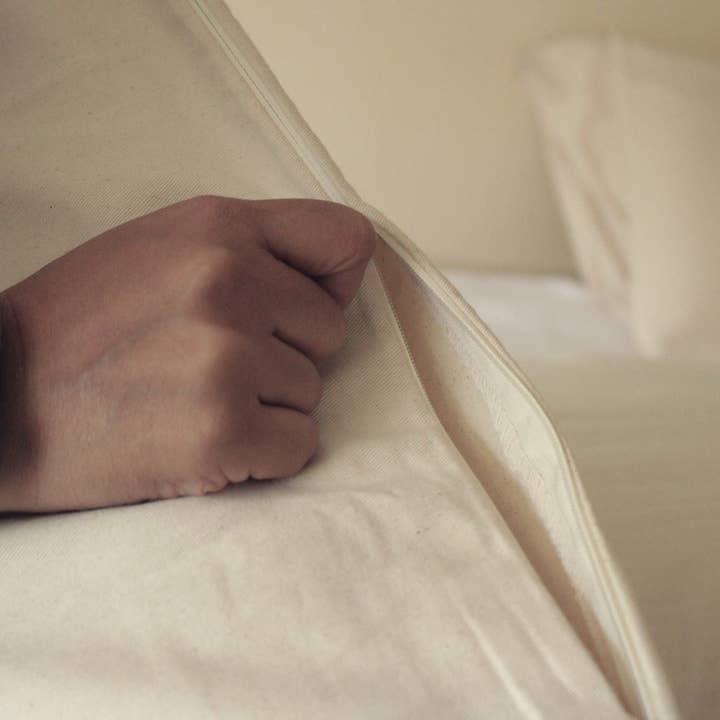 Turmerry - Wholesale Bedding Pillow - Buckwheat and Wool Filled Hybrid Pillow