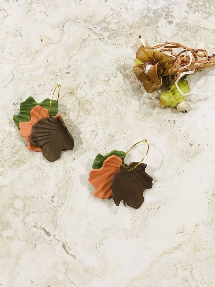 Valeria | Three Fall Joined Leaves for wholesale by AZUCENA