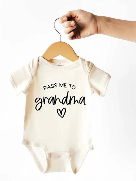 Dorothy’s Reason - Vente Body (sans pieds) – bébé - Body pour bébé Pass Me to Grandma | Nouveaux cadeaux pour bébés0