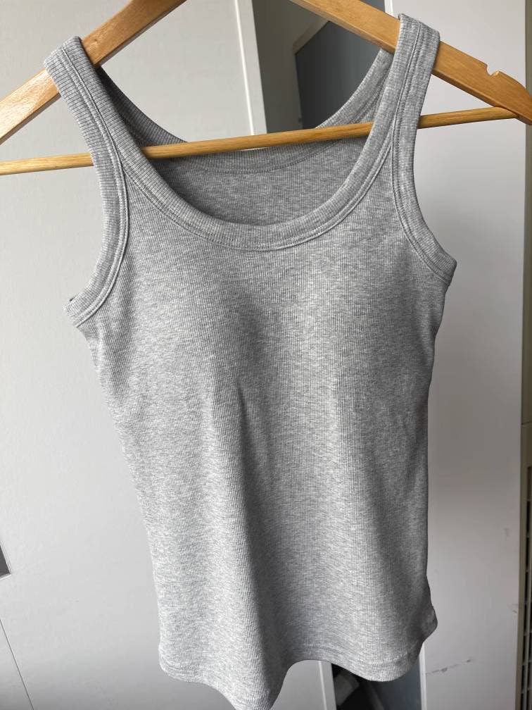 Rosa Clothing - Wholesale Tank Top - Women's - Essential basic rib tank top with built in bra in 13 colors33