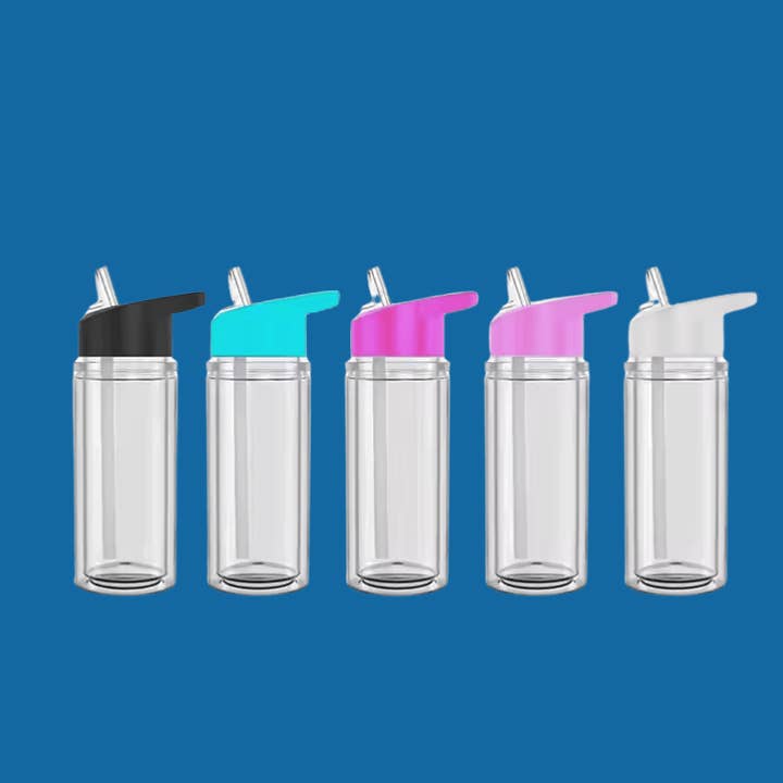 Globe pailleté en acrylique 12 oz pour enfants avec poignée pour la vente par Tipsy Magnolia