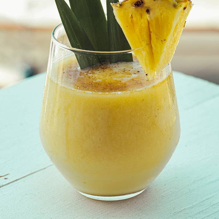 Huile parfumée Pina Colada pour bougies et savons pour la vente par Scentivore