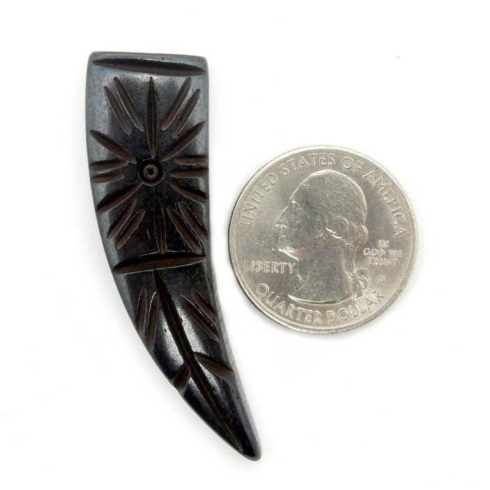 Rock Paradise – wholesale Beads – Black Bone Horn Top Side Drilled Bead