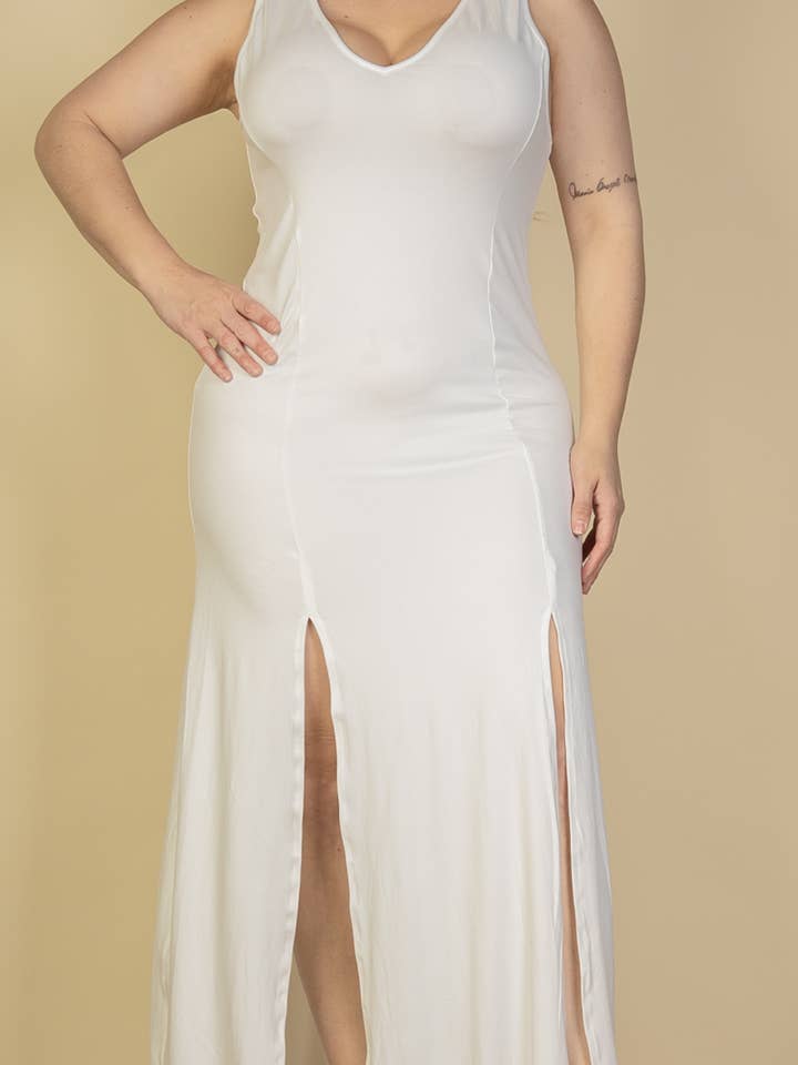 CAPELLA APPAREL - Vente Robe – femme - Robe maxi à encolure plongeante et fente sur les cuisses de grande taille17