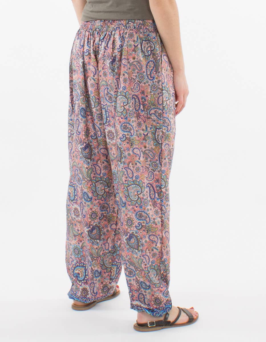 Coline – Engroshandel Bukser - Dame – Coline bukser i trykt polyester med sari-mønster til kvinder3