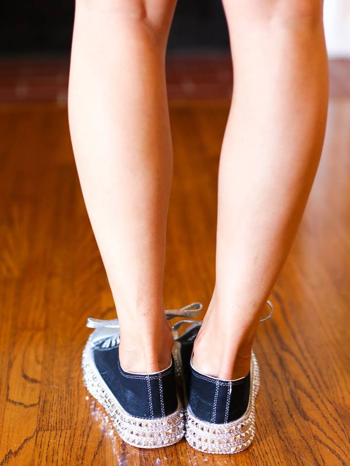 Promenade - Wholesale Lifestyle trainers – Women′s - Black & Silver Studded Canvas Sneakers3