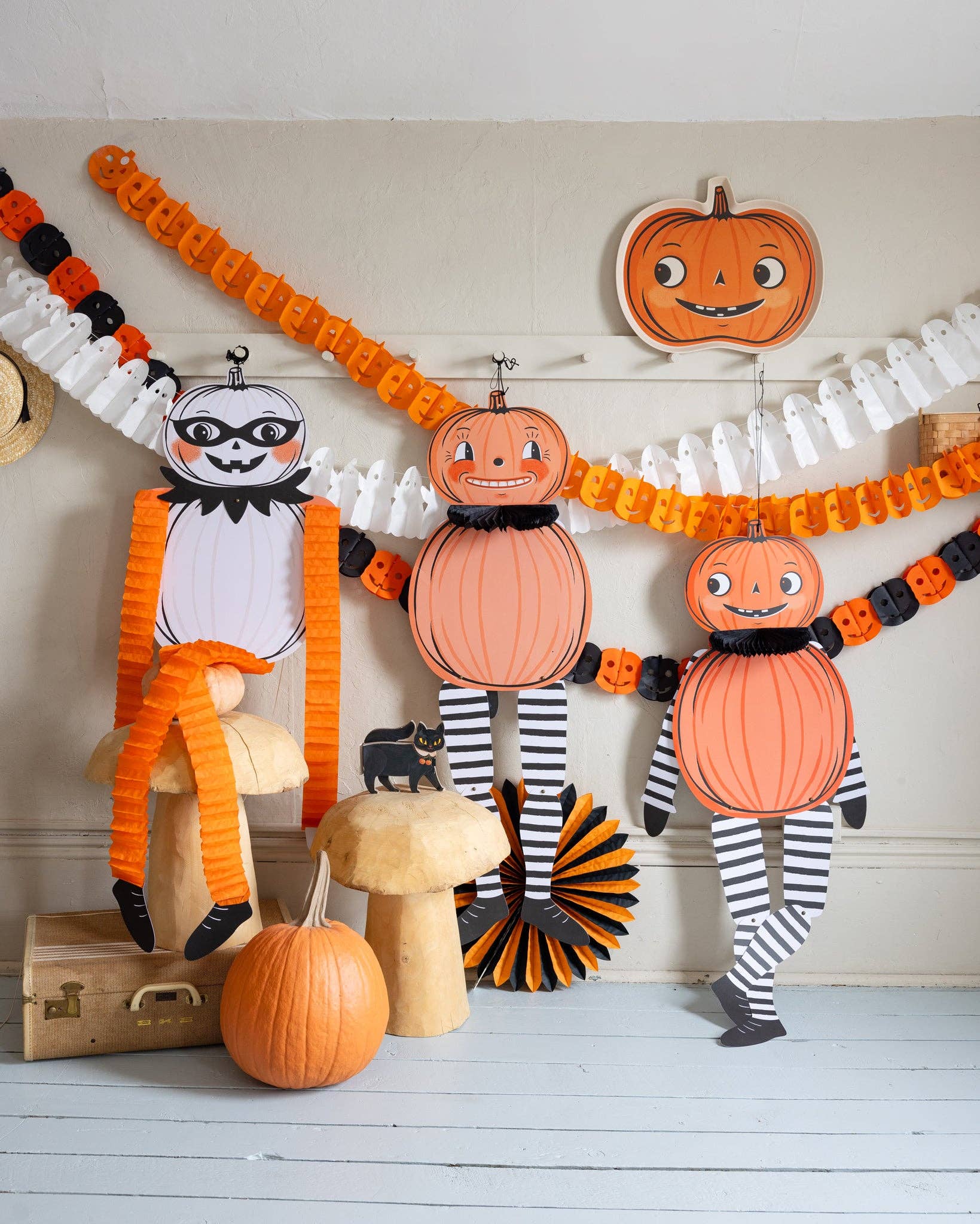 My Mind’s Eye - Wholesale Bunting/Garland - VHP1204 - Halloween Tissue Garland3