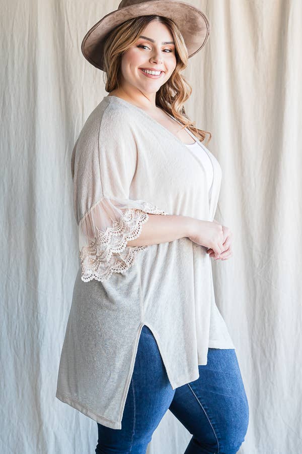 7th Ray – Engroshandel Cardigan - Dame – [PLUS SIZE] Cardigan til kvinder med blondeærmer til hverdagsbrug T4485XL14