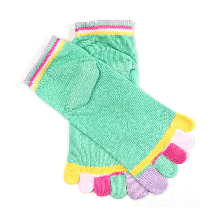 Wrapables.com - Wholesale Socks - Women's - Wrapables Colorful Five Toe Socks Set of 53