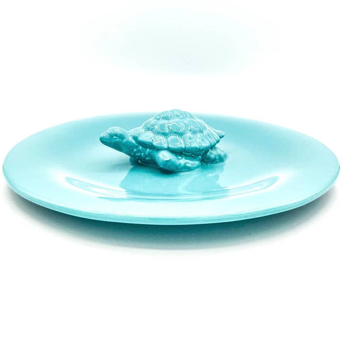 L'assiette à tortue Linette pour la vente par Rebirth Ceramics