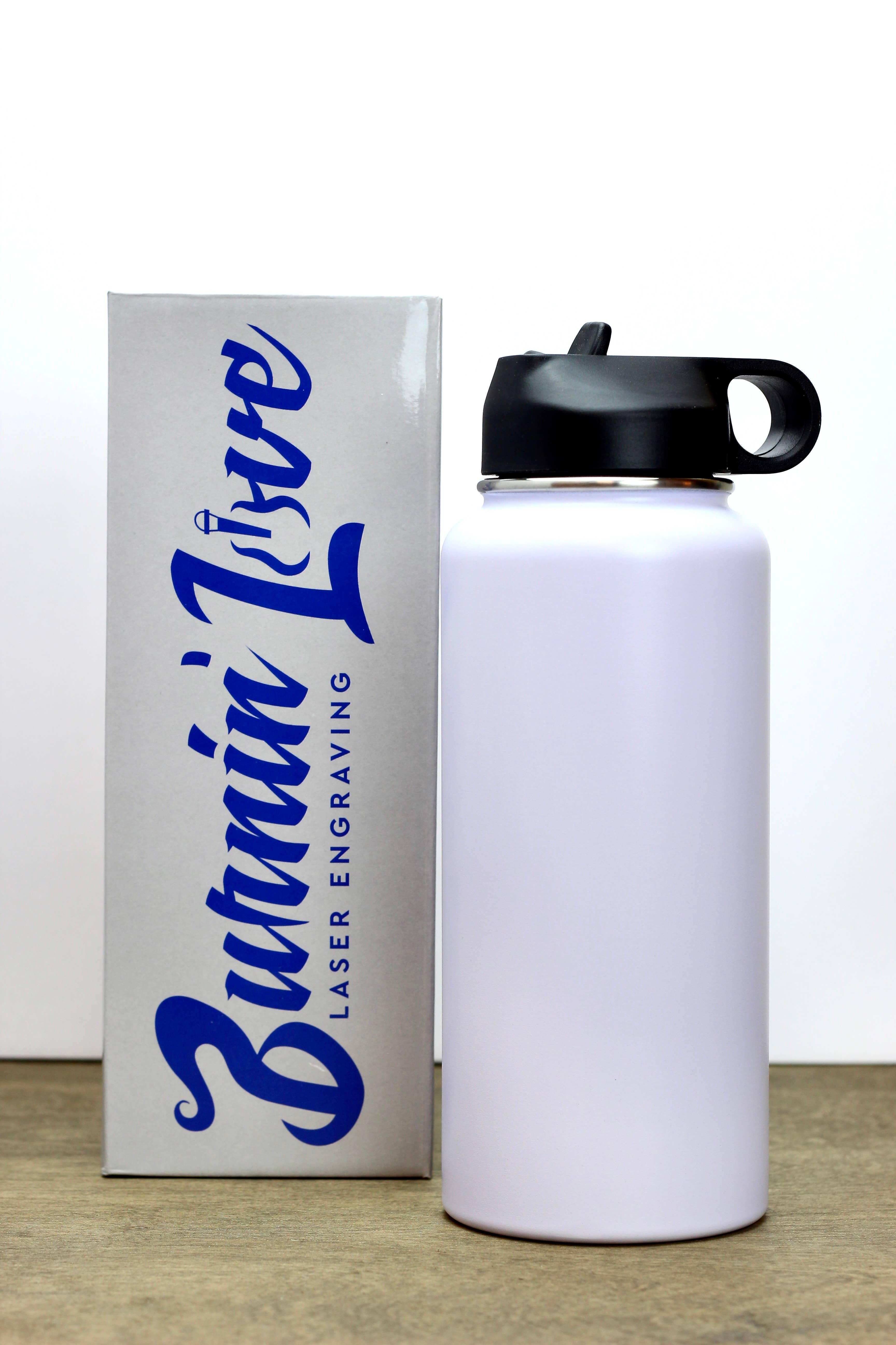 Burnin Love Laser Engraving - Vente Bouteilles d'eau - Gourdes gravées au laser Burnin' Love de 32 oz (946 ml)16