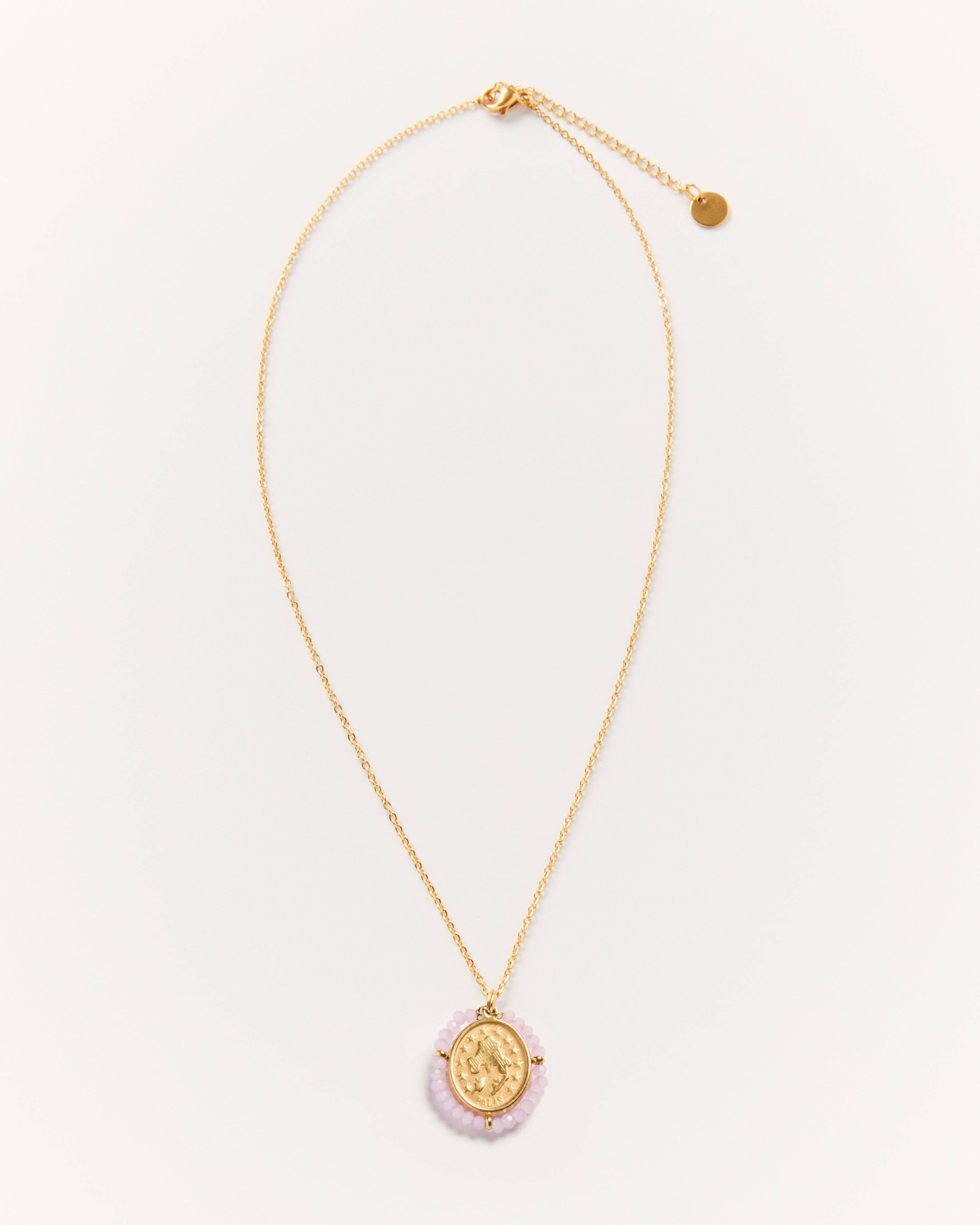 Palas - Vente Colliers à pendentif - Santa Maria Lilac - Collier médaille dorée avec pierres lilas5