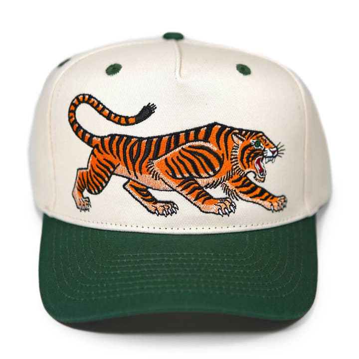 Chapeau bicolore Tigre pour la vente par Stuntin Goods