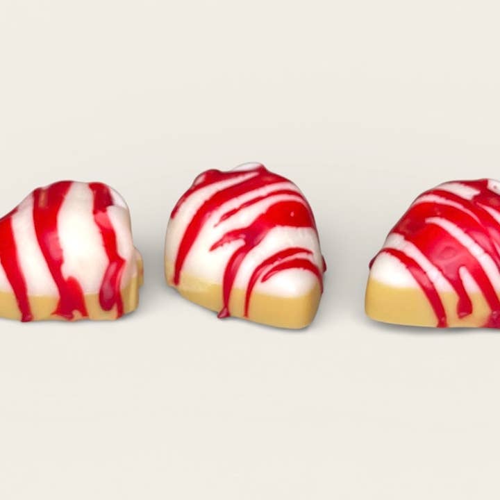 LostLove Art Co. - Wholesale Wax Melt - Wax Melts - Strawberry Cheesecake 2oz Jar Soy Wax Melts1