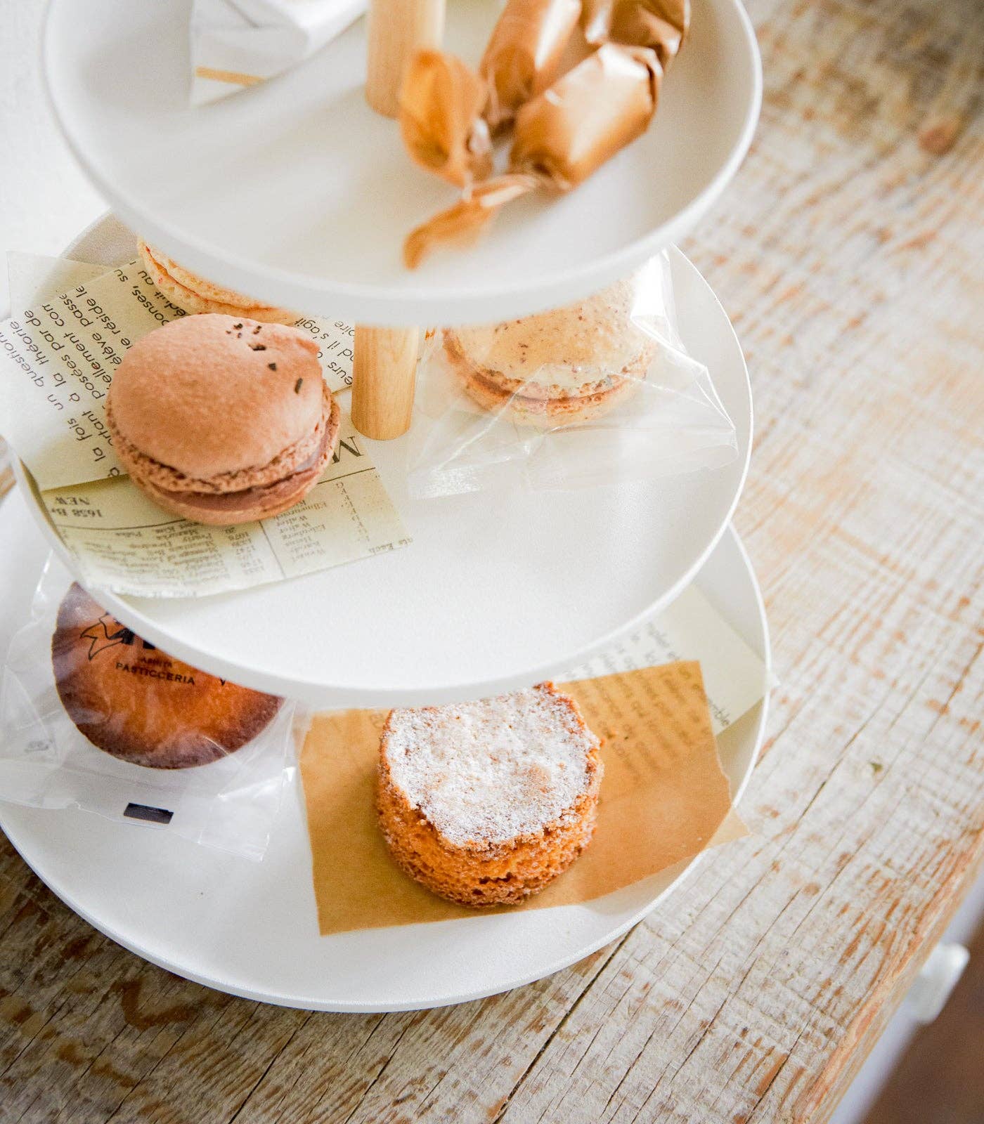 Yamazaki Home - Wholesale Serving Tray - Tosca Serving Stand - Steel + Wood3