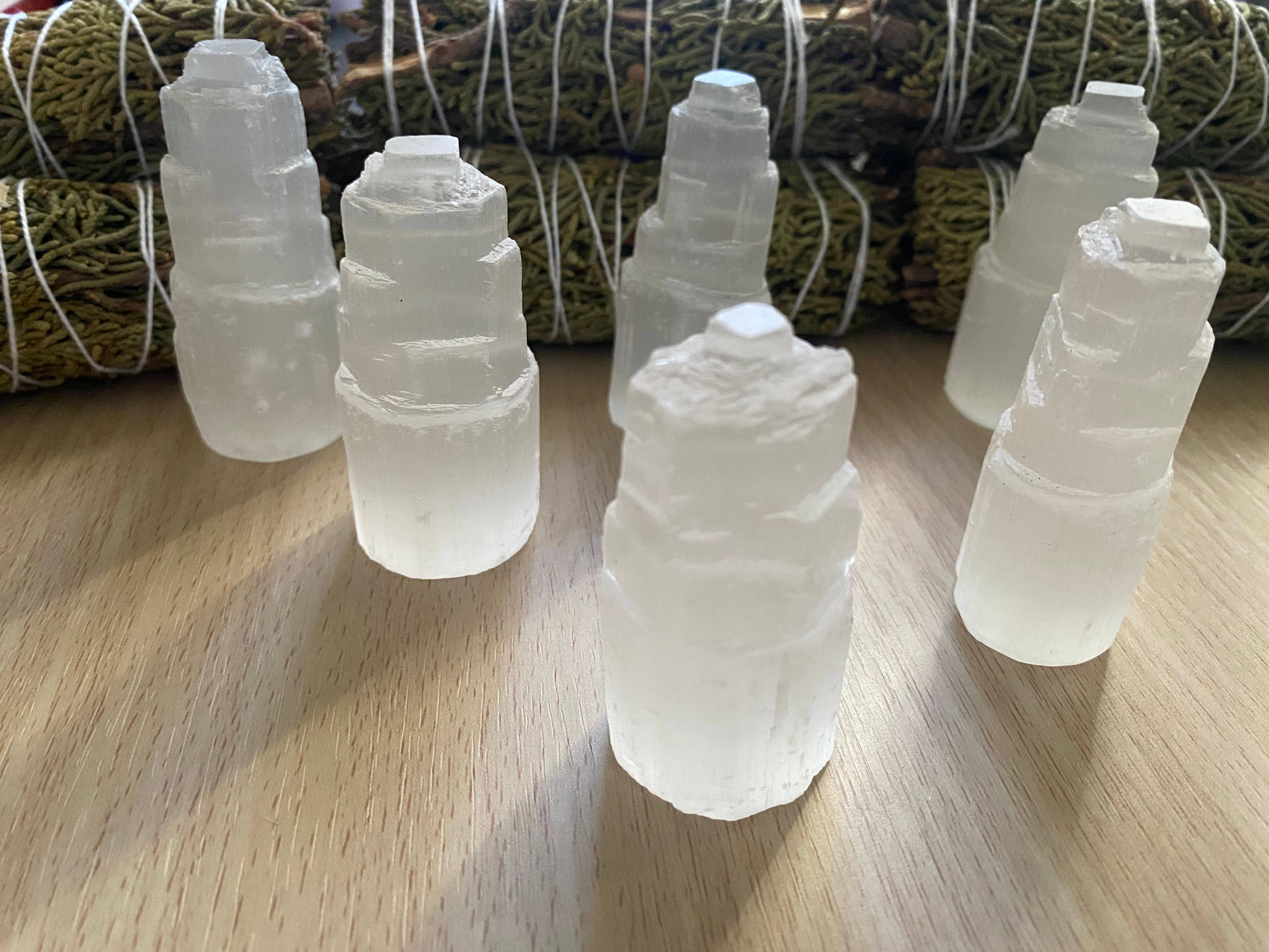 Kamicr8tions – Engroshandel Spirituelle sten og krystaller – Selenit Crystal Tower1