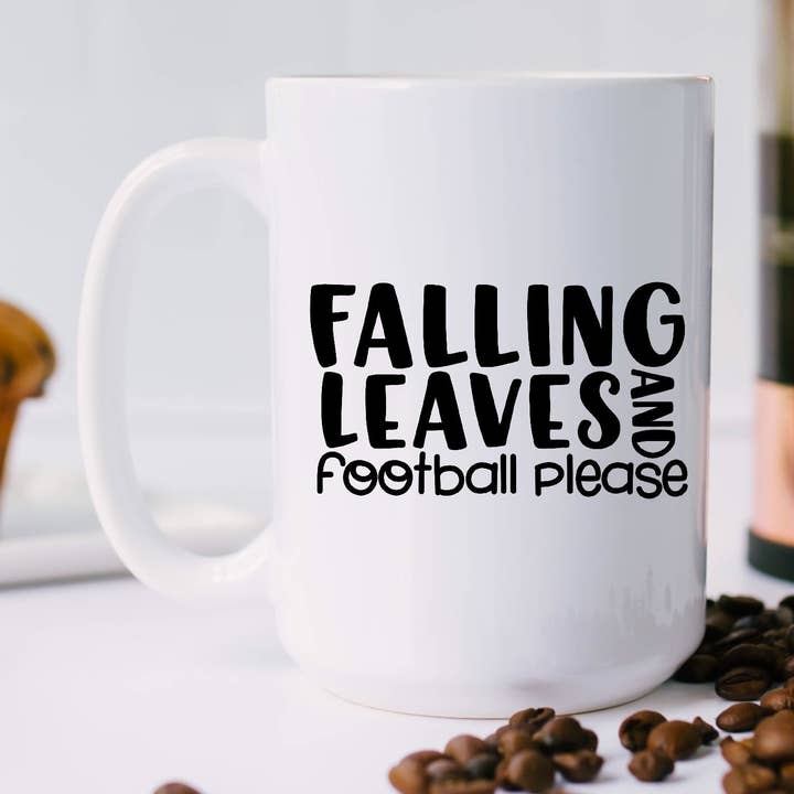 Tasses à café Falling Leaves and Football Please 15 oz pour la vente par SheMugs