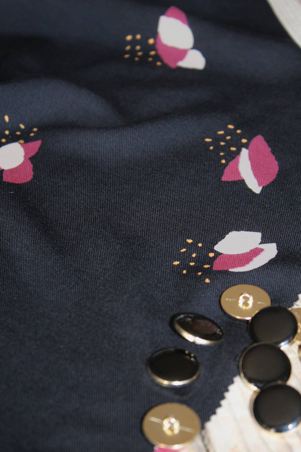 Eglantine et Zoé - Wholesale Fabric - Fago Black Liquorice Viscose Twill Fabric10