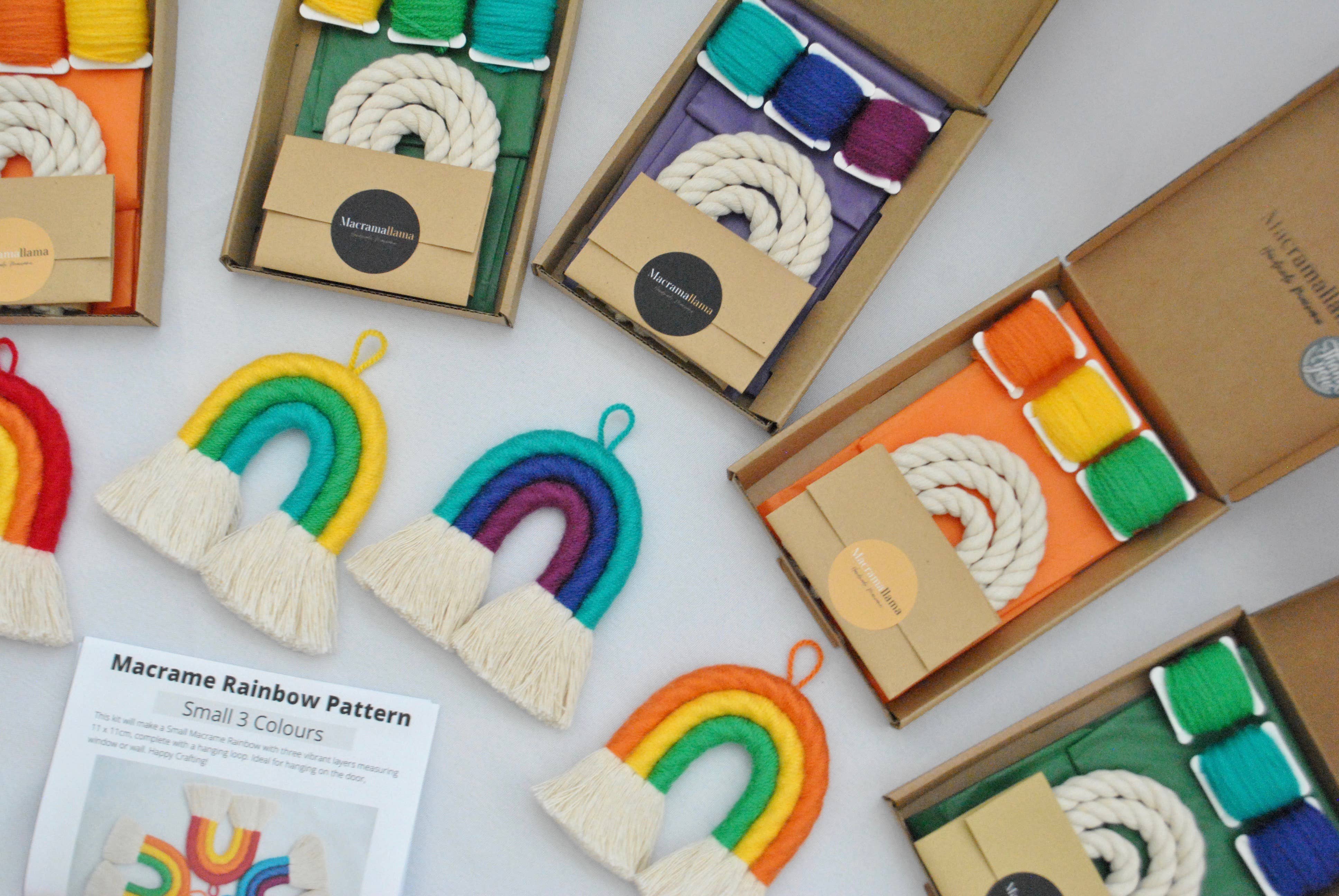 Macramallama - Vente Kit de bricolage - Kit d'artisanat arc-en-ciel en macramé brillant et audacieux7