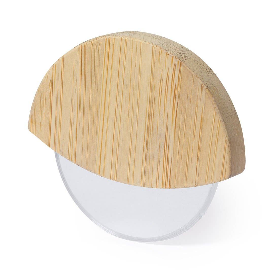 Ekoobou - Wholesale Pizzasnijder - Titox pizzasnijder met bamboe handvat1