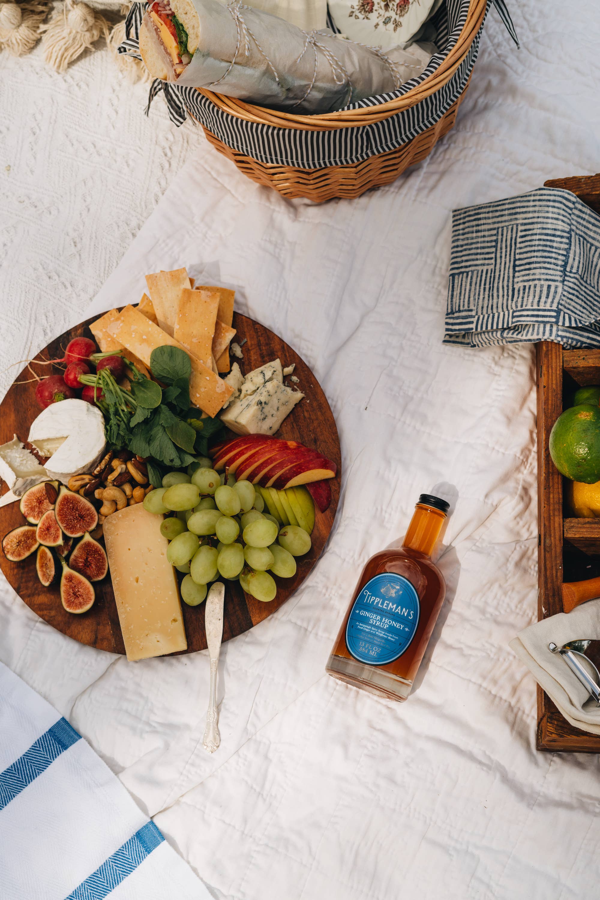 Bittermilk Bottling Co. - Wholesale Cocktail Mix/Syrup - Ginger Honey Syrup2