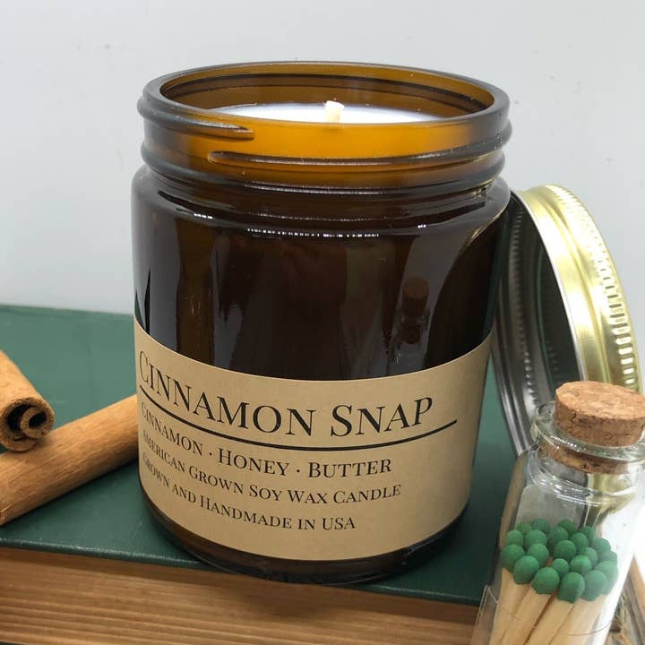 Vela de soja Cinnamon Snap | Tarro de boticario ámbar de 9 oz para venta al por mayor de Prairie Fire Candles
