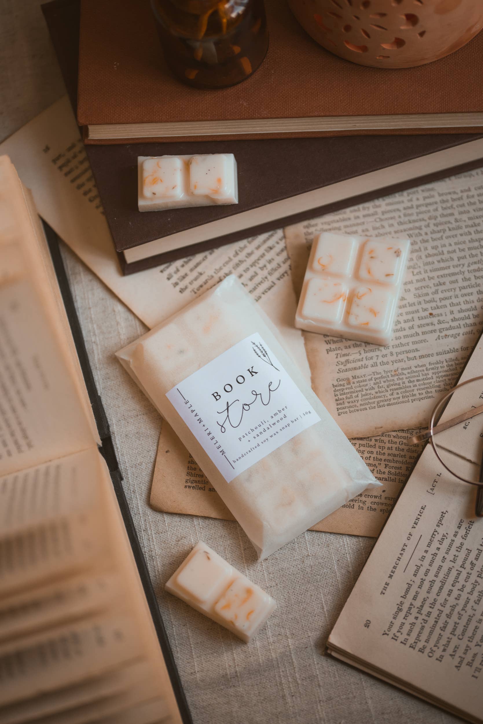 Meleri and Maple Co – wholesale Wax melt – Cupcake Bakery Scented Snap Bar Wax Melt4