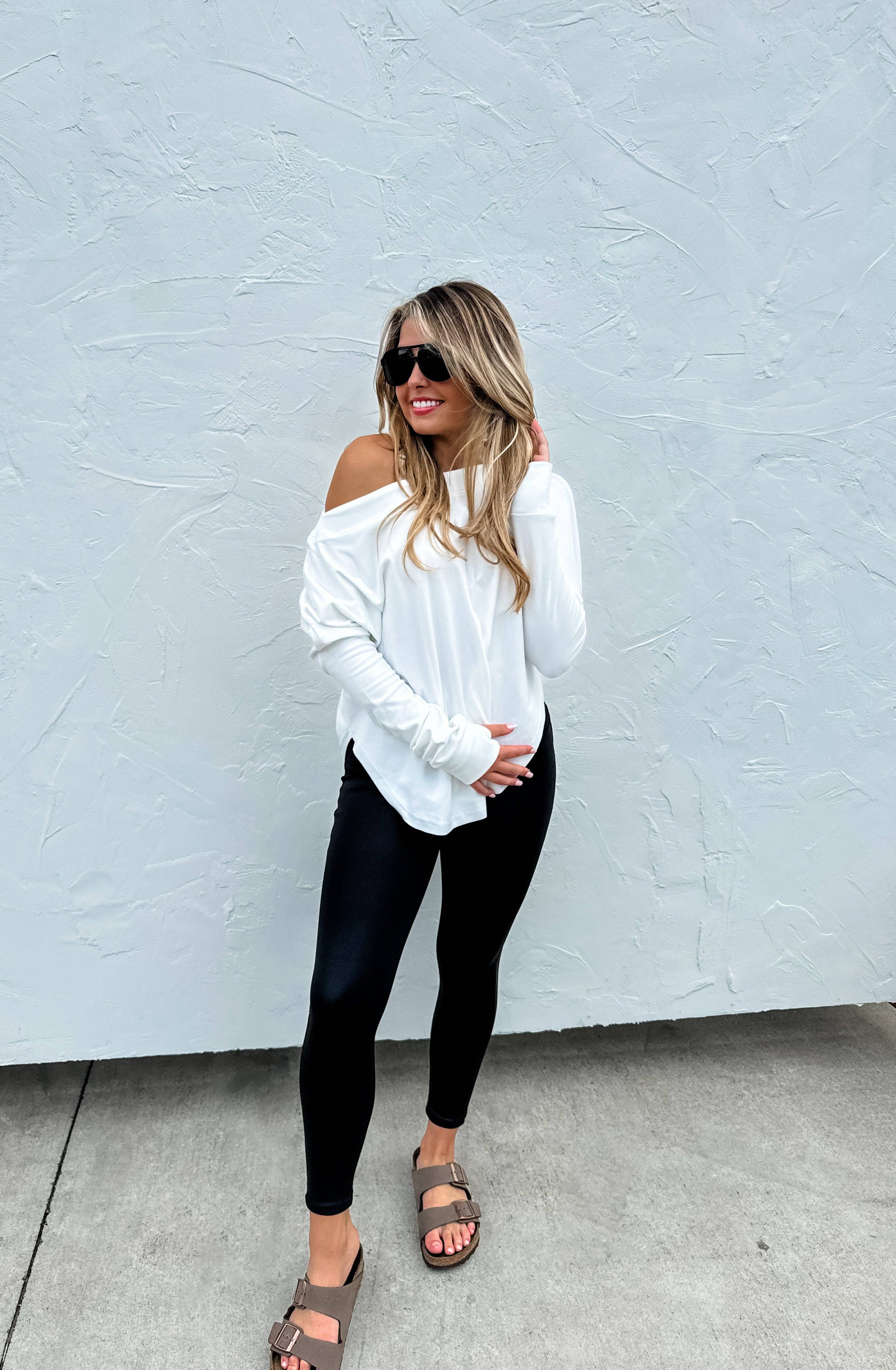 BLAKELEY - Wholesale Sweatshirt - Women's - ZOEY ATHLEISURE TOP1