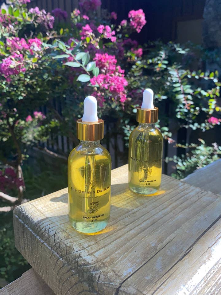 Huile à barbe GOAT pour la vente par The Dermis Delicacies