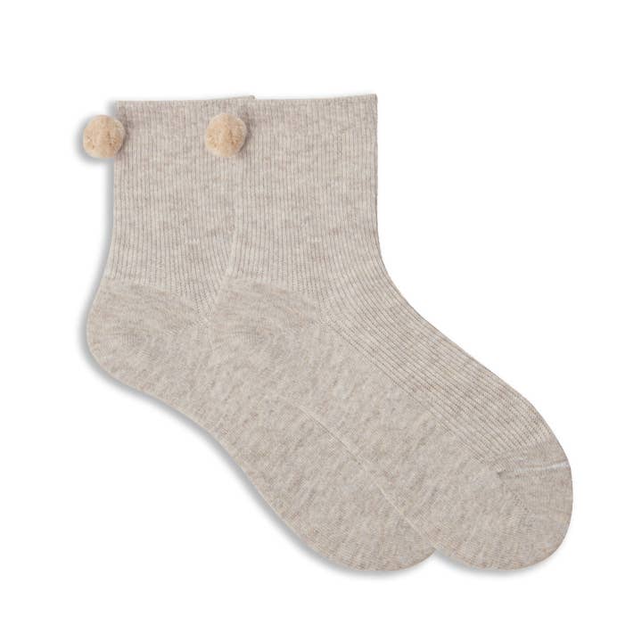 Unified - Wholesale Socks - Women's - Winter Pom Pom Socks1