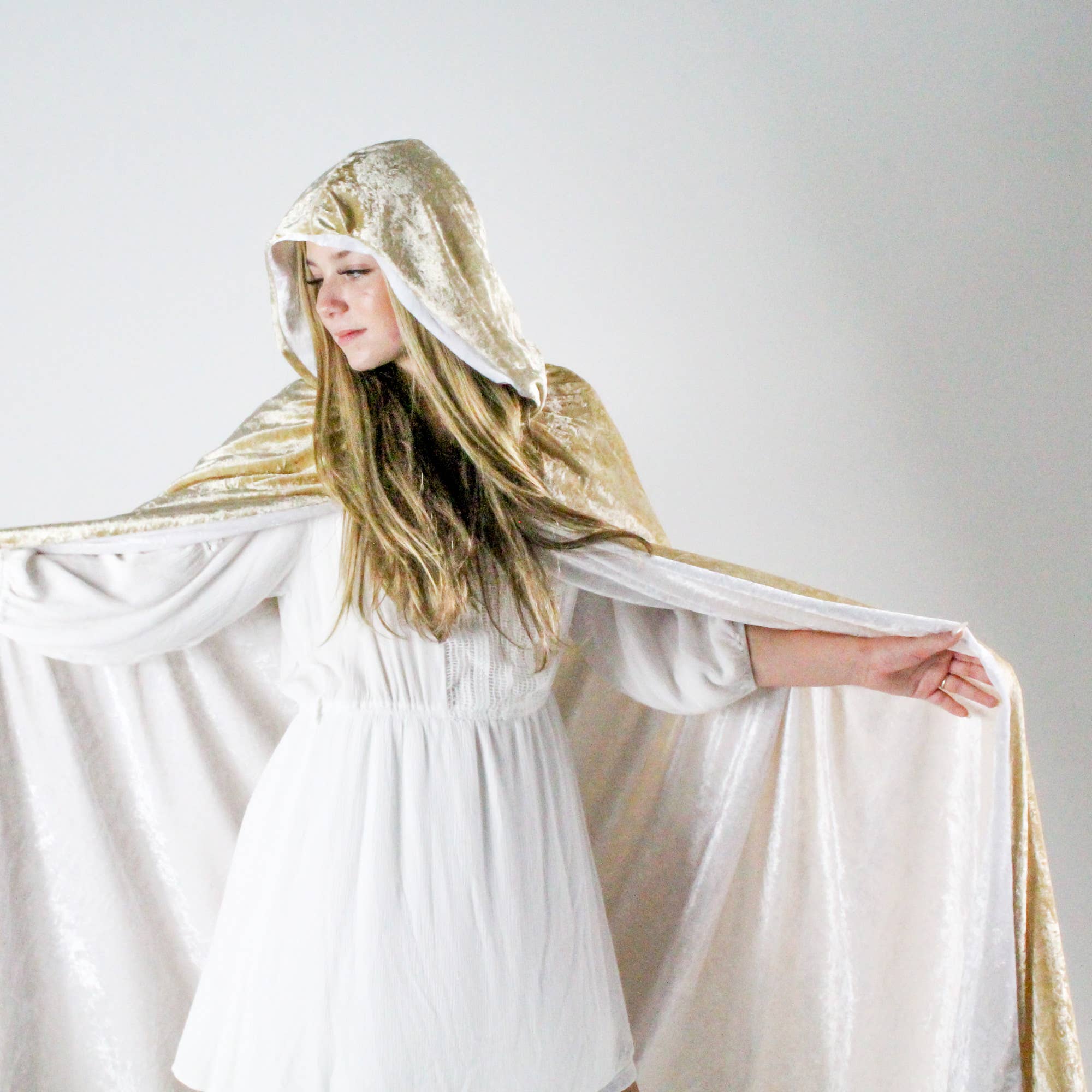 everfan - Wholesale Costume - Unisex - Adult Reversible Hooded Cloak - 56" Long | Double-Sided Cape2