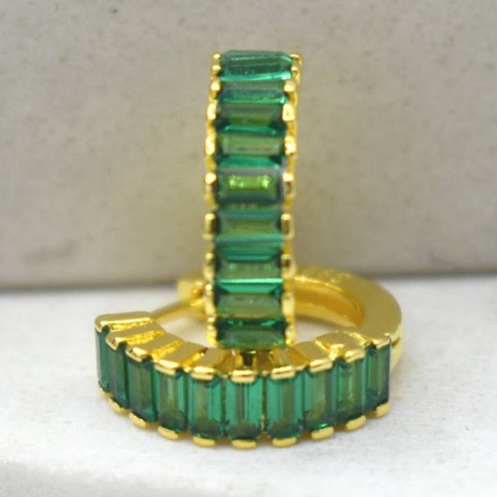 Leah Huggies Green for wholesale by TNT Goods