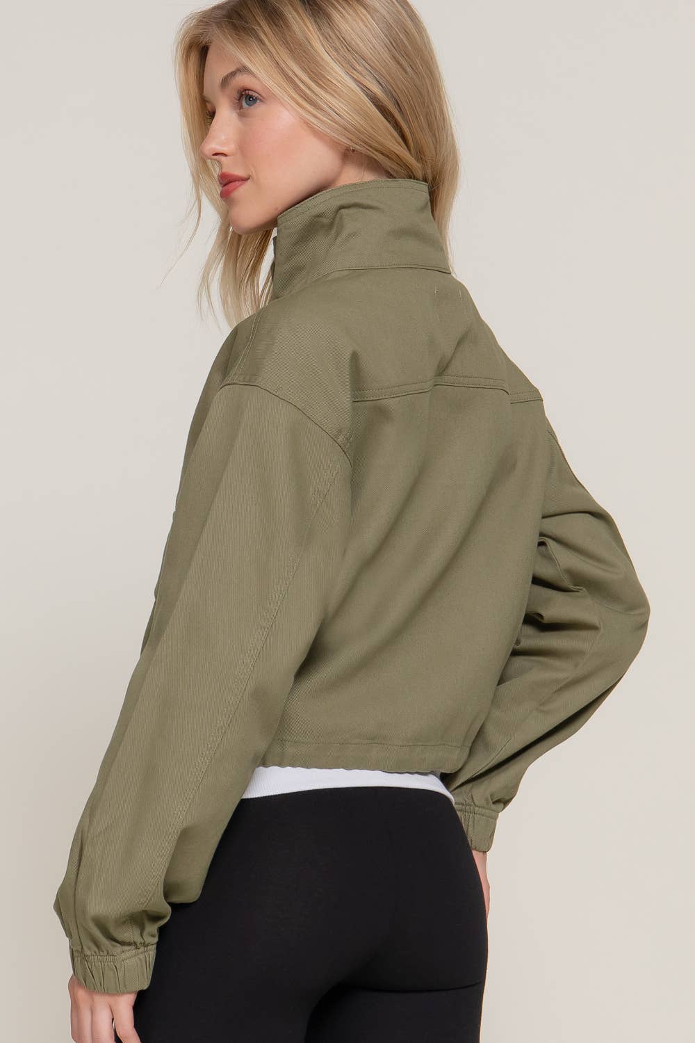 Active Basic | Active USA – wholesale Jacket – Women's – Long Sleeve High Neck Zip Up Short Twill Jacket11