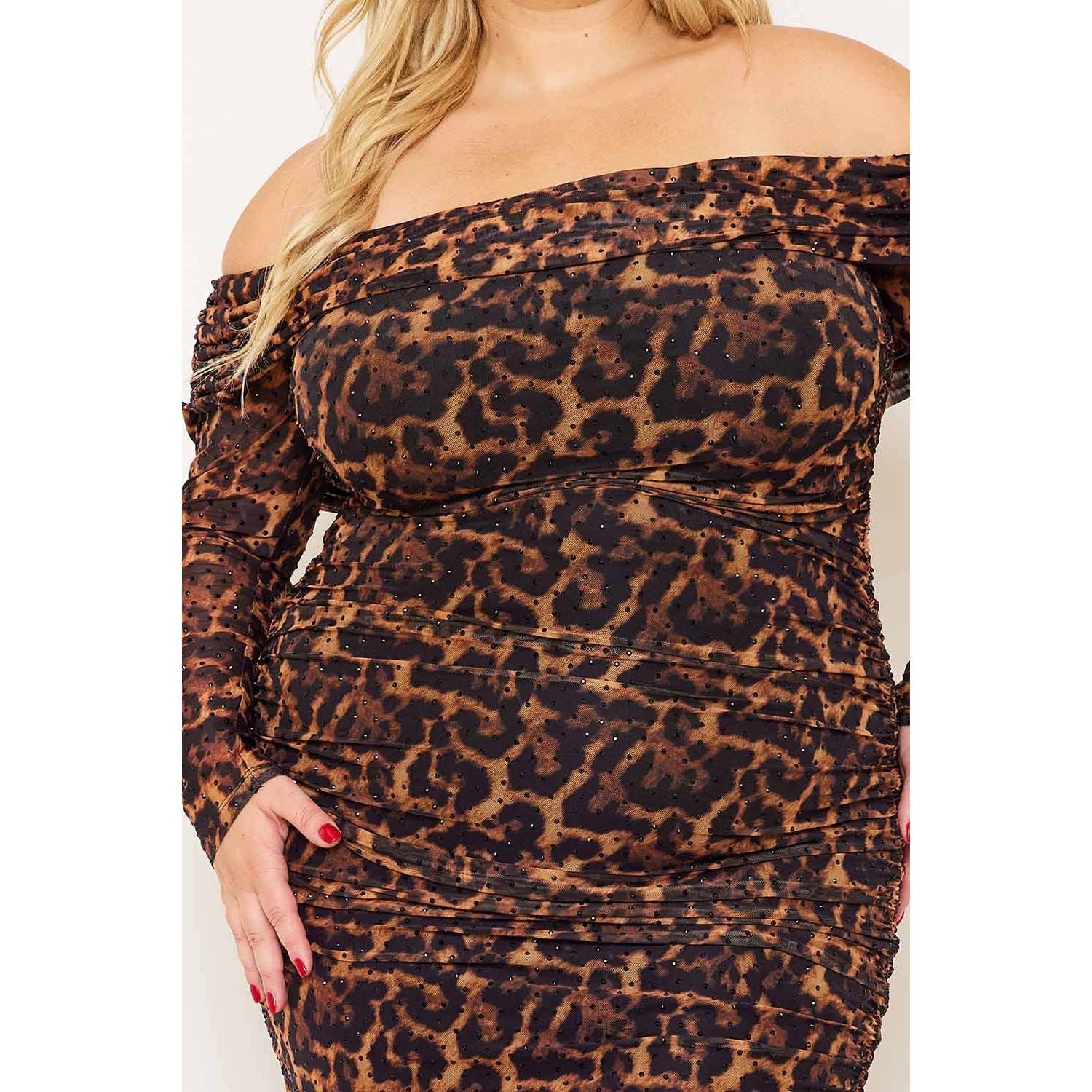 SCHWARZ MIDIKLEID IN ÜBERGRÖSSE MIT LEOPARDENMUSTER UND STRASS für den Großhandel auf Faire4