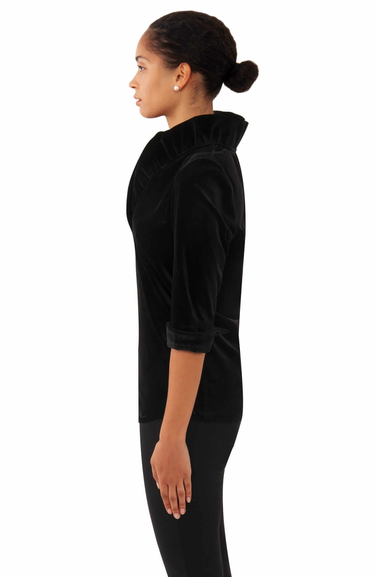 Gretchen Scott LLC – Großhandel Bluse – Damen – Ruffneck Top - Seidiger Samt7