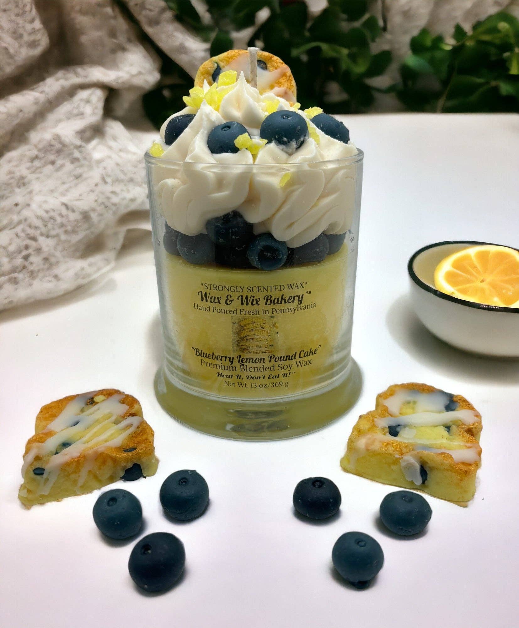 Wax and Wix Bakery® - Wholesale Jar/Filled Candle - Lemon Blueberry Pound Cake Candle. 13 oz. Dessert Cande1