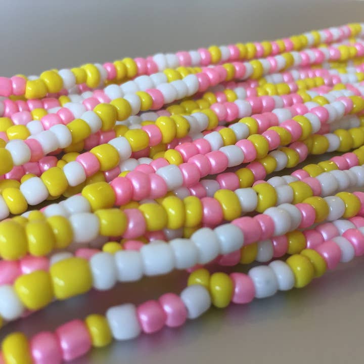 Perlas de cintura SWEET TREAT para venta al por mayor de The Afrophile