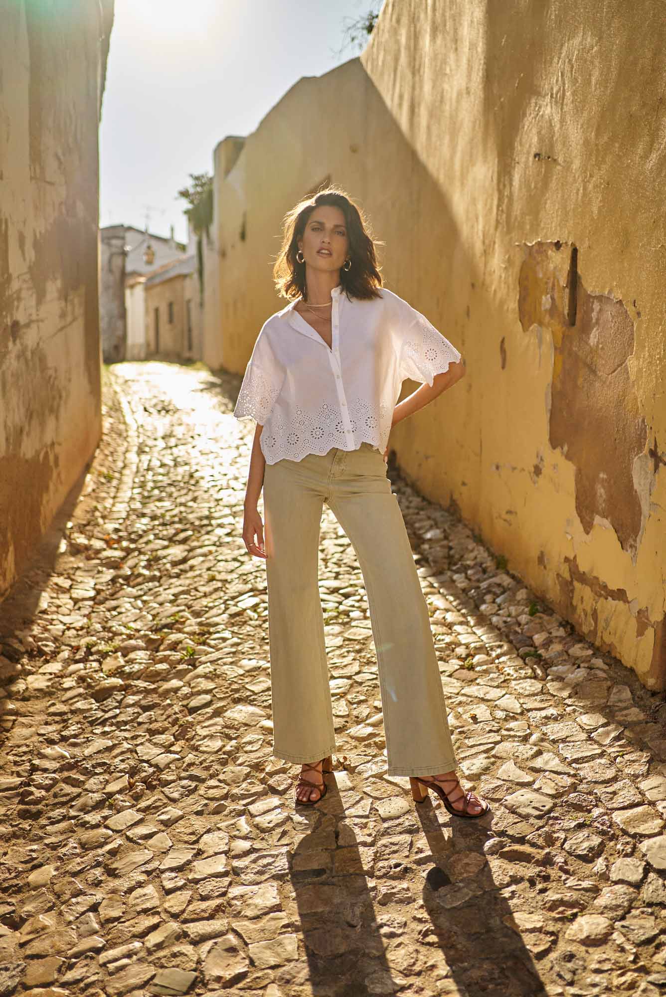 Oraije Paris - Vendita all'ingrosso Jeans - Donna - Jeans Barbara a gamba larga39