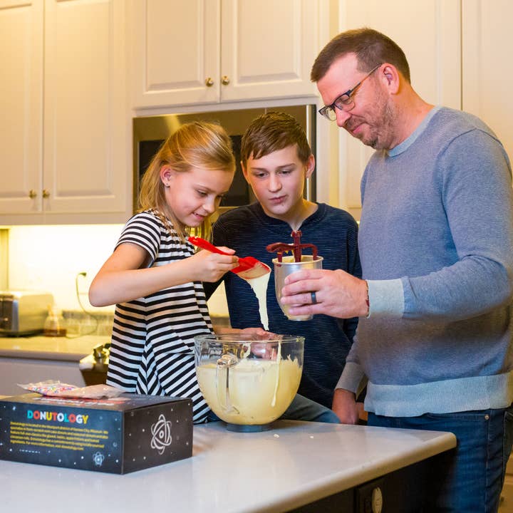 Donutology - Wholesale Cake Mix - DIY Donut Kit5